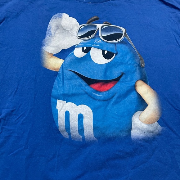 Vintage M&M Blue Character Sunglasses Tee Shirt - Picture 5 of 6